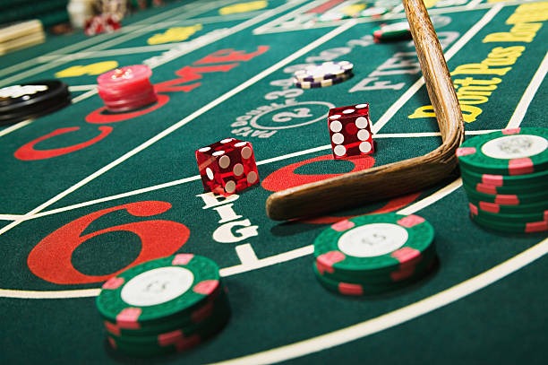 Live Fortune Tiger game session with dealer